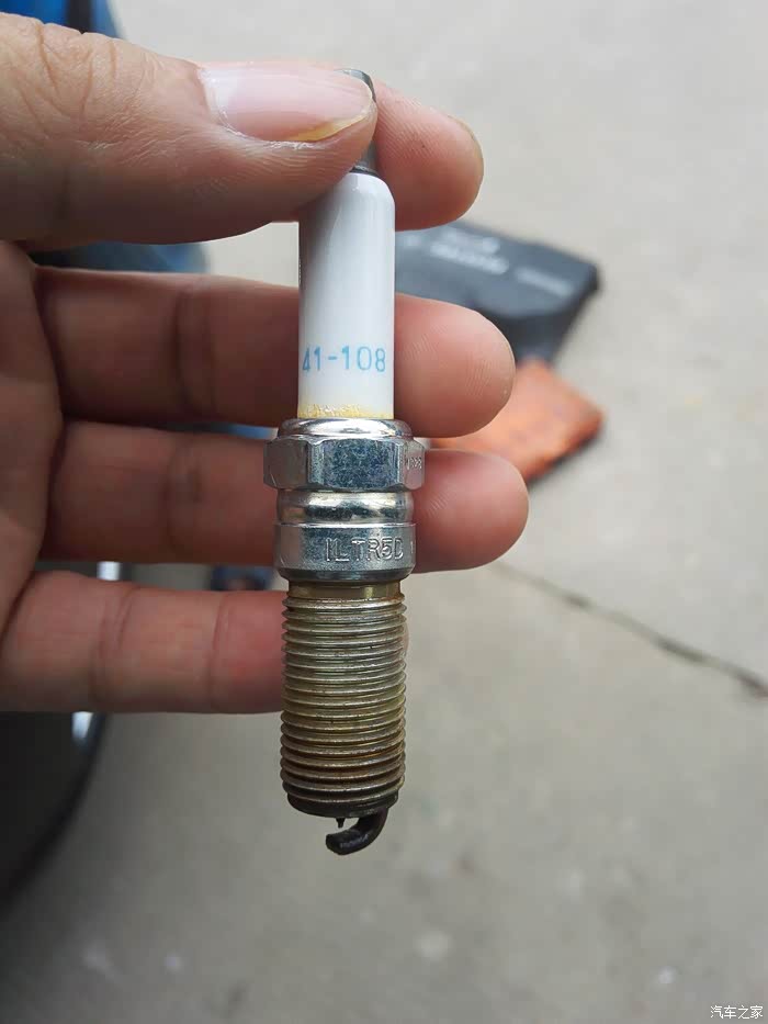 【图】在4S店更换2.4火花塞,与原装不一致,可