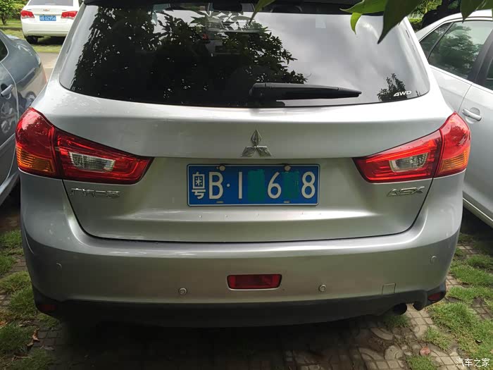 【图】广州大雨倾盆,小炫被追尾,基本无大损伤