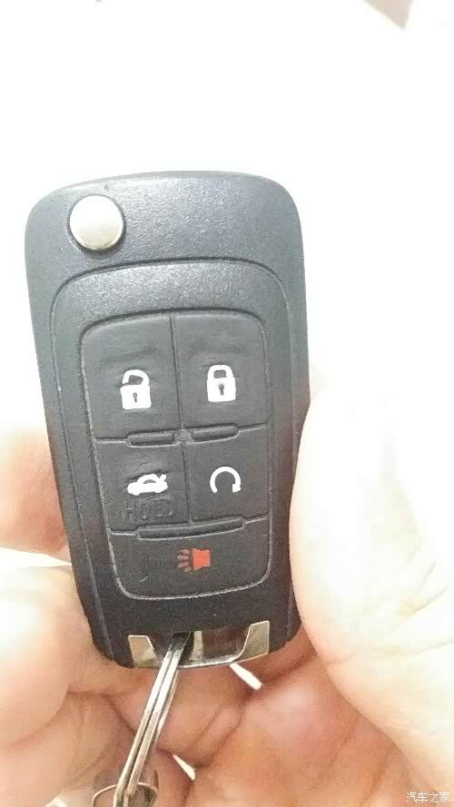 【图】2013款新君越车钥匙锁车键可能由于外