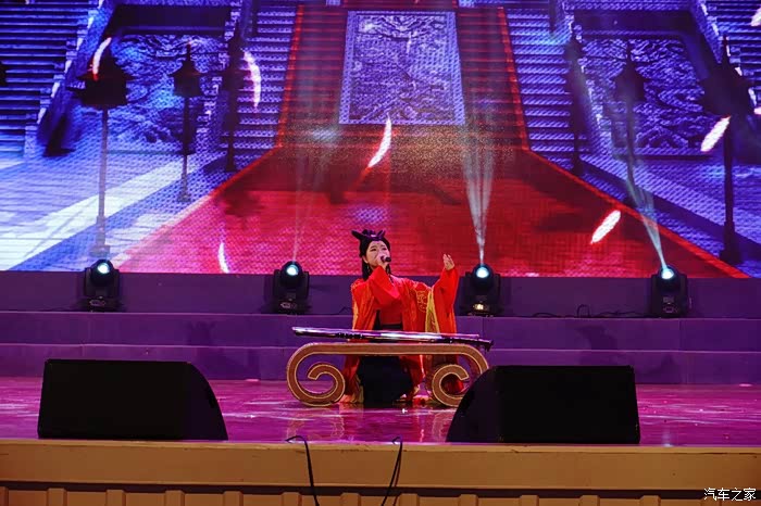 忽闻水上琵琶声,主人忘归客不发--聆听朗诵-琵