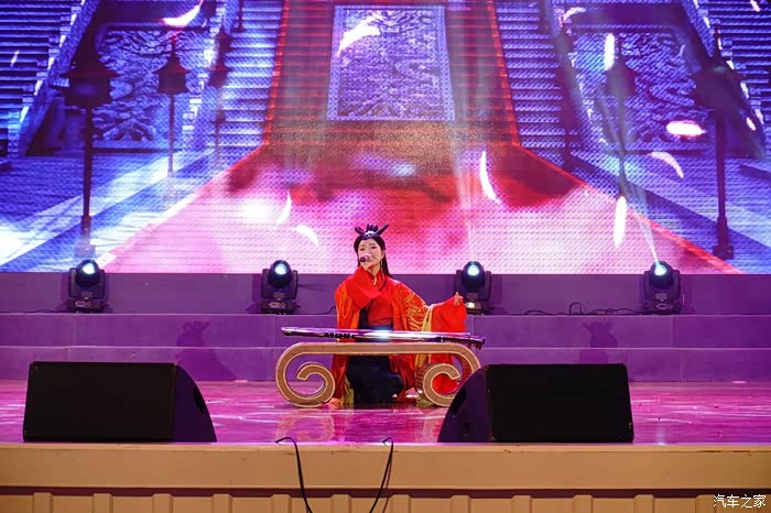 忽闻水上琵琶声,主人忘归客不发--聆听朗诵-琵