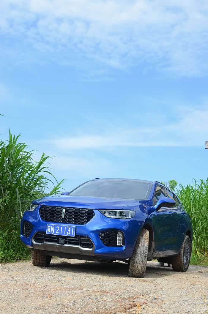 千呼万唤 魏派VV5