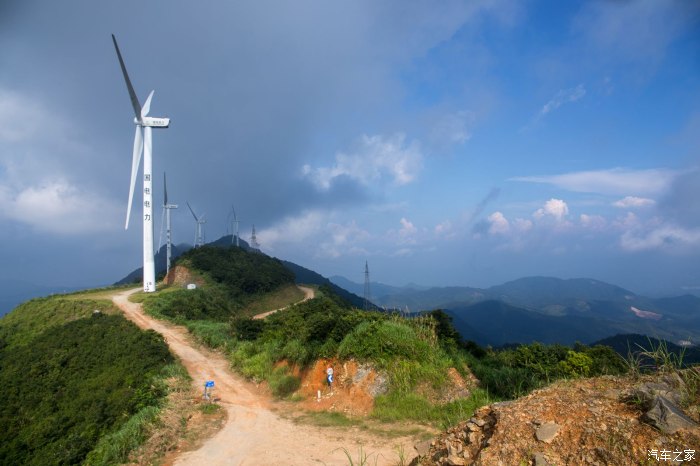 带小六子上河源缺牙山深圳业余无线电439660群缺牙山之旅