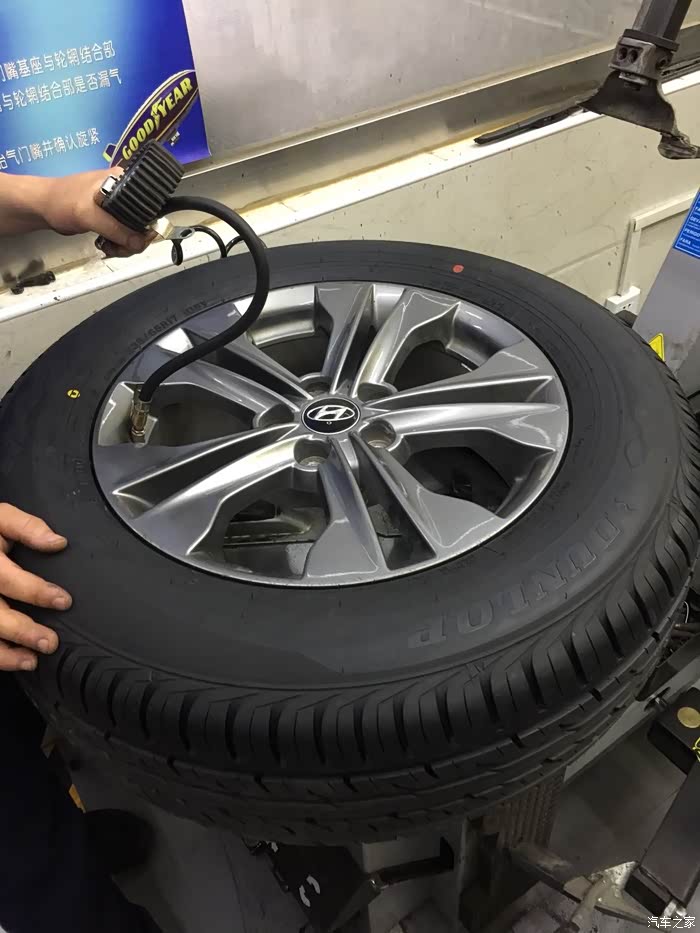 哪里换轮胎划算 500_wKgHHFs2HaKAcIMMAASSdPY3qLk662.jpg