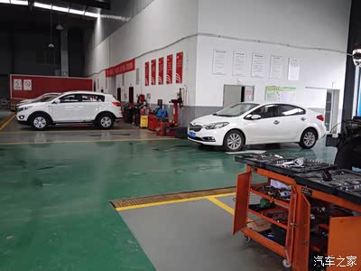 4s店又换新款机油了。_起亚K3\/K3S论坛