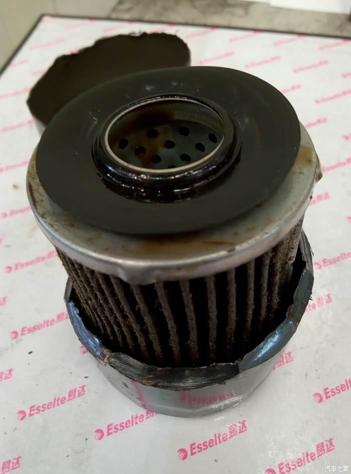 【图】美孚一号5W-30跑了一万零五百公里的曼