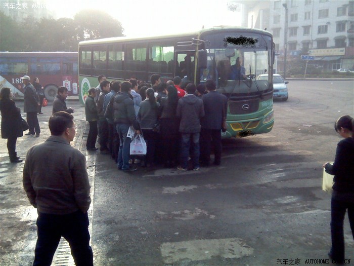 【图】爱有你我感觉满足,塞车都是种幸福_奔奔