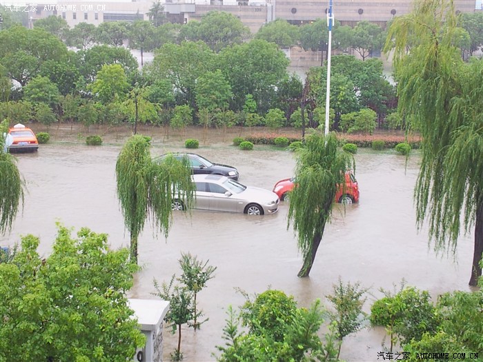 【图】大暴雨导致英朗GT进气格栅没了,哪有的