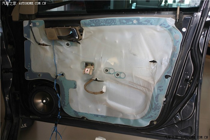 【图】别克凯越改装(德国野兽音响加声琅低音