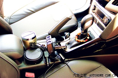 新福2.0白提车贴黑顶改碳纤维后视镜,提车啥的