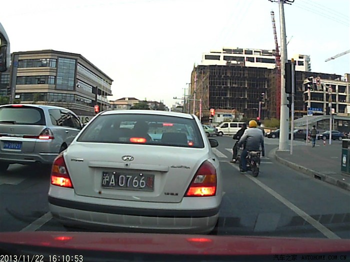 【图】韩国领事馆的车转向灯不保养的嘛?开车