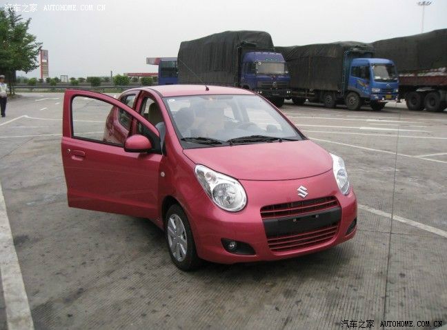 【图】送美人手豪提车了想给TT四门扶手碳纤