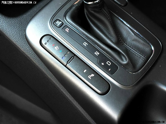【图】k3座椅加热后面的按钮_起亚K3论坛
