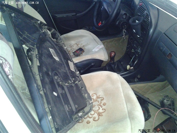 沙中金的赛纳终于把右侧升窗机装好了!