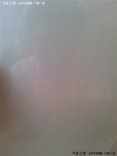 牙膏去划痕有效果哦,上图了。(更新牙膏图,右边