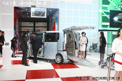 【2013上海国际车展巡游】之一本田n  box