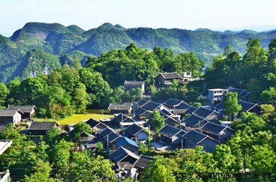 听朋友介绍,他小时候生活的地方—花垣县排料乡金龙寨很美,值得一看.