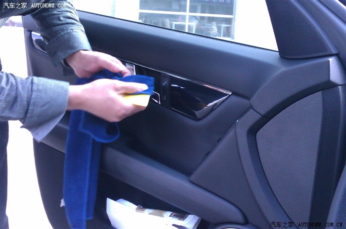 【图】和火哥的碳纤内饰比一比_奔驰C级论坛