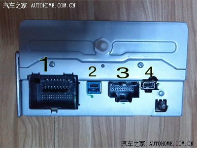 这是2012豪华版cd机的背面,1-2-3-4各是什么功能的接口?