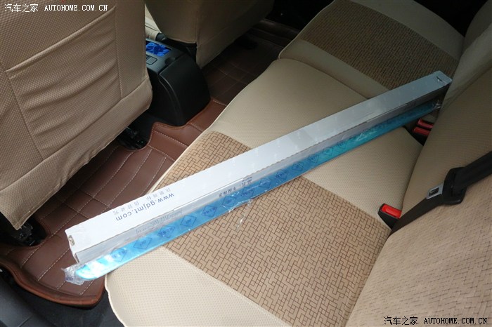 长度951017 回复 20 标致307论坛 标致307两厢尾箱亮条的diy