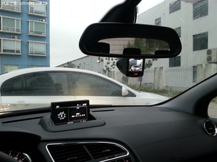 【图】GoSafe320行车记录仪安装,阅读灯取电