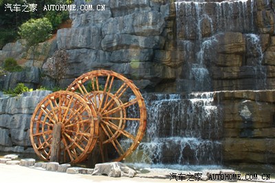 龙胜--荔波(小七孔、茂兰自然保护区)-金城江-宜