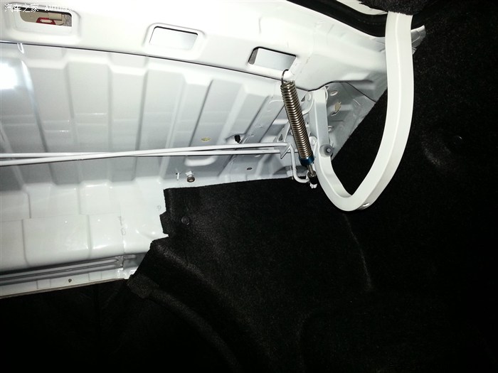 【图】视频:月亮之下安装后备箱自动升起._海