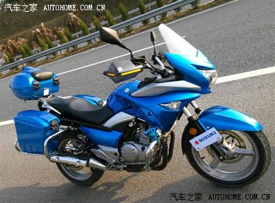 GW250S蓝色带原装三箱提车作业_摩托车_手机汽车之家