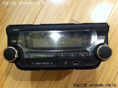 2014威驰13自动型尚版原装收音机