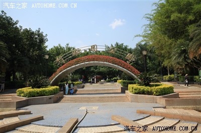 攀枝花公园内动物虽说些都市专门动物园比起来能望其项背但在线城市里