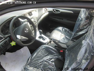 轩逸2012款1.6XL CVT豪华版有黑色内饰了
