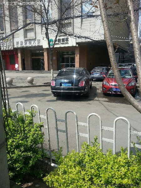 天天在双城门建行的土豪