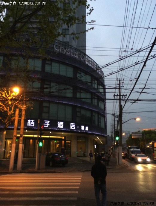 【多图+视频】试驾特斯拉:恨不高富帅