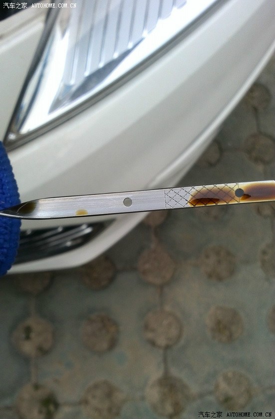 请教机油尺的问题