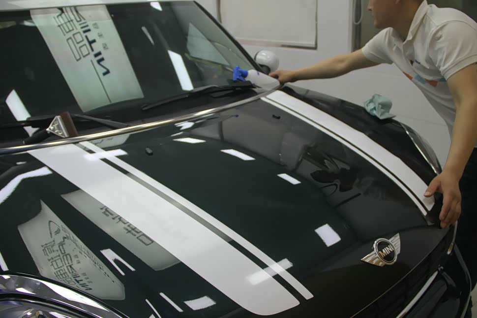 新车贴纸+贴膜作业，有木有天津的车友啊