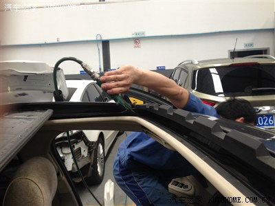 【图】天窗排水道堵塞,导致下暴雨时驾驶室内