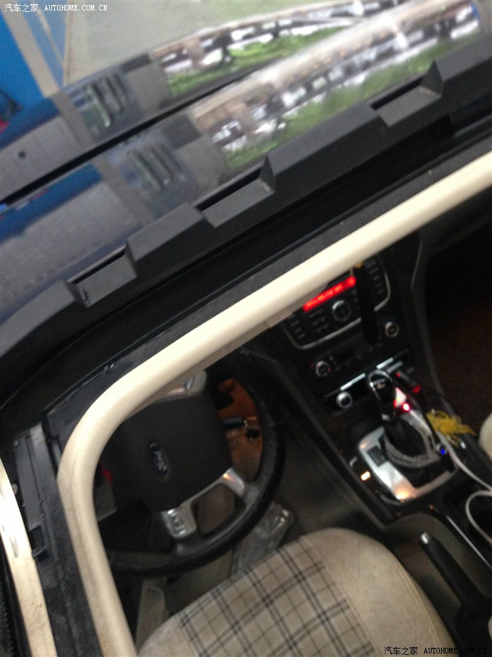 【图】天窗排水道堵塞,导致下暴雨时驾驶室内