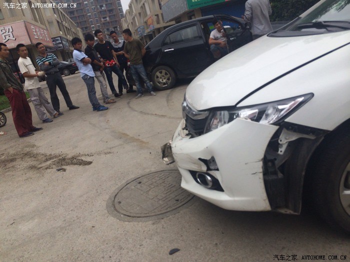 【图】前天撞车求教下保险流程