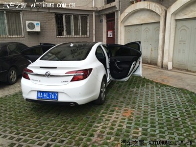 【图】小弟昨天刚提车,求教大神,关于贴黑顶的._君威