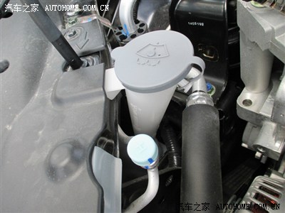 2012款 新轩逸1.8xl手动豪华版(mt)黑内银面板 提车(油耗5.4)