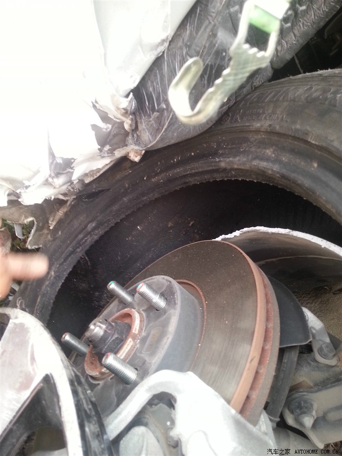 【图】关于起亚K5轮毂质量问题(断裂)_起亚K