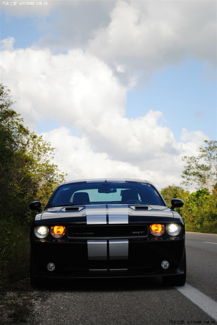 2011dodgechallenger道奇挑战者392srt8用车感受