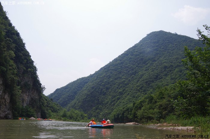 南漳龙王峡漂流