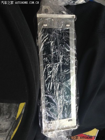 出高配小屏,低配方向盘和RD9机头_世嘉论坛_