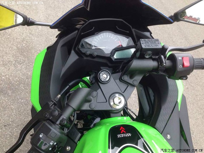 机车处女之旅--新手入2014款kawasaki ninja250 abs