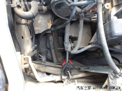 爱丽舍修发电机 更换左前窗开关 电瓶 随手照