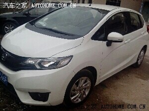 请问广州自选车牌,要多久才有铁牌拿