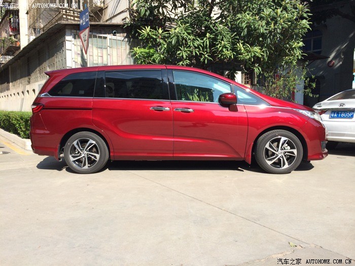 【图】奥5有人喜欢红色么?据说是纳米漆_奥德赛论坛
