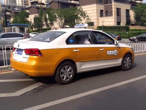 20020728原创:北京新桑塔纳出租车,一睹真容!