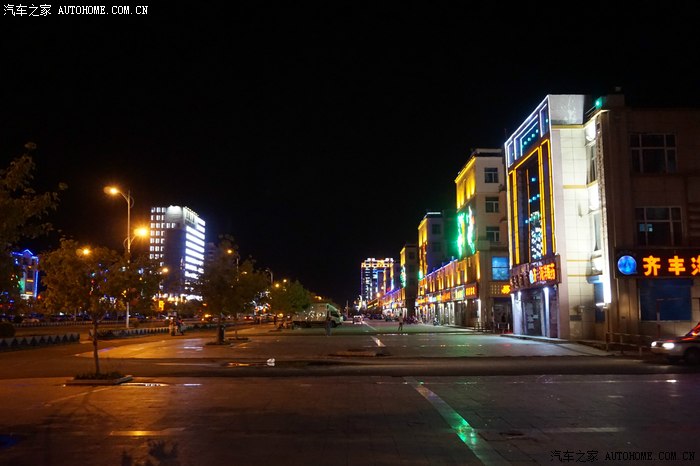 两个菜,记得其中有个京酱肉丝,一共不到60元 阿荣旗是一个干净的城市